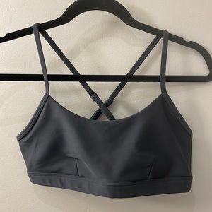 Alo yoga sport bra